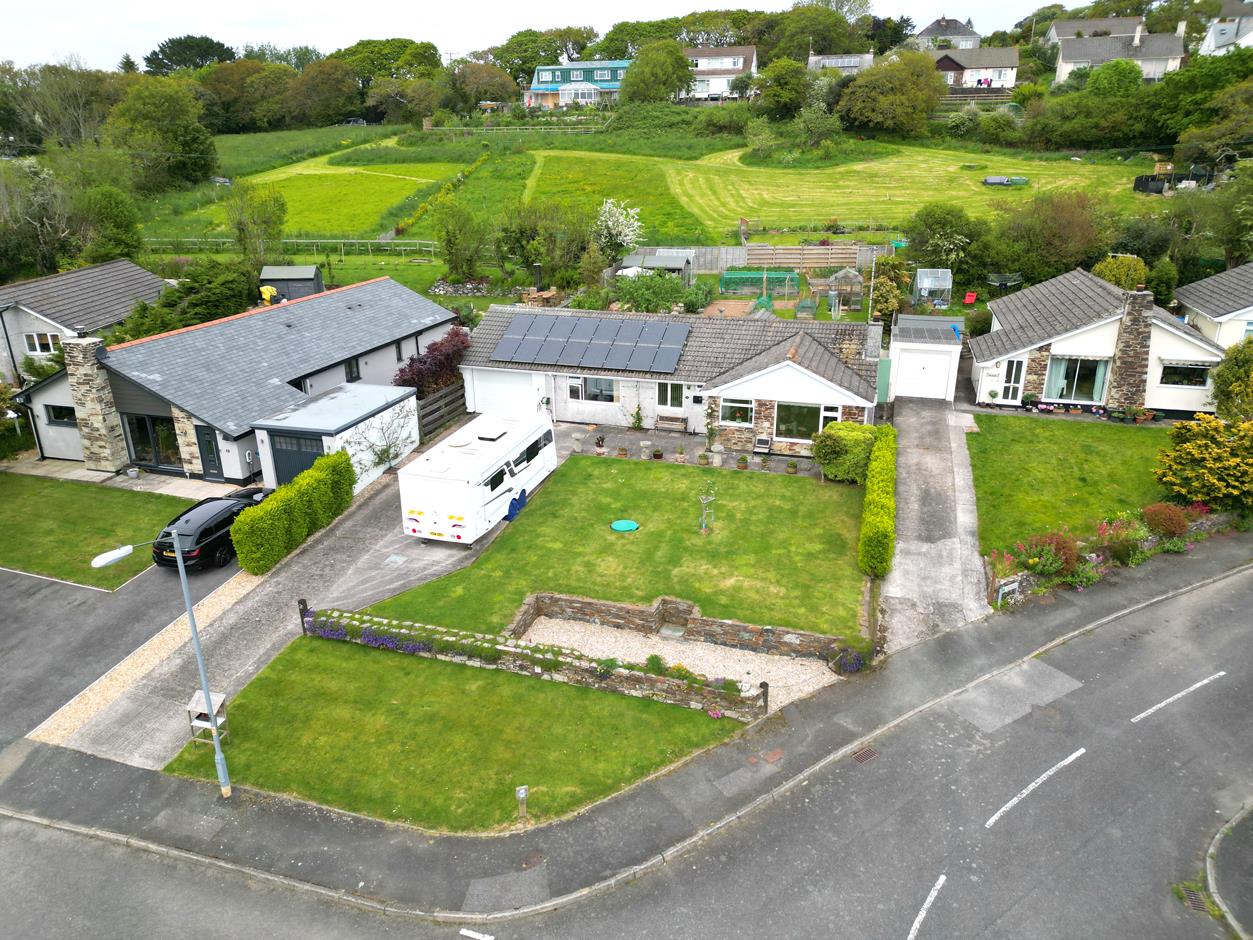 Meneth, Gweek, Helston