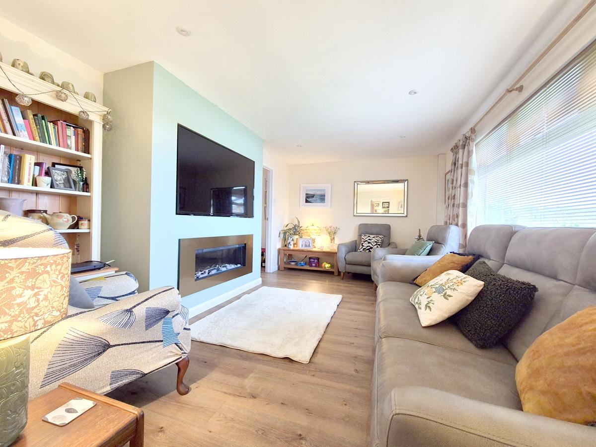 Tenderah Road, Helston