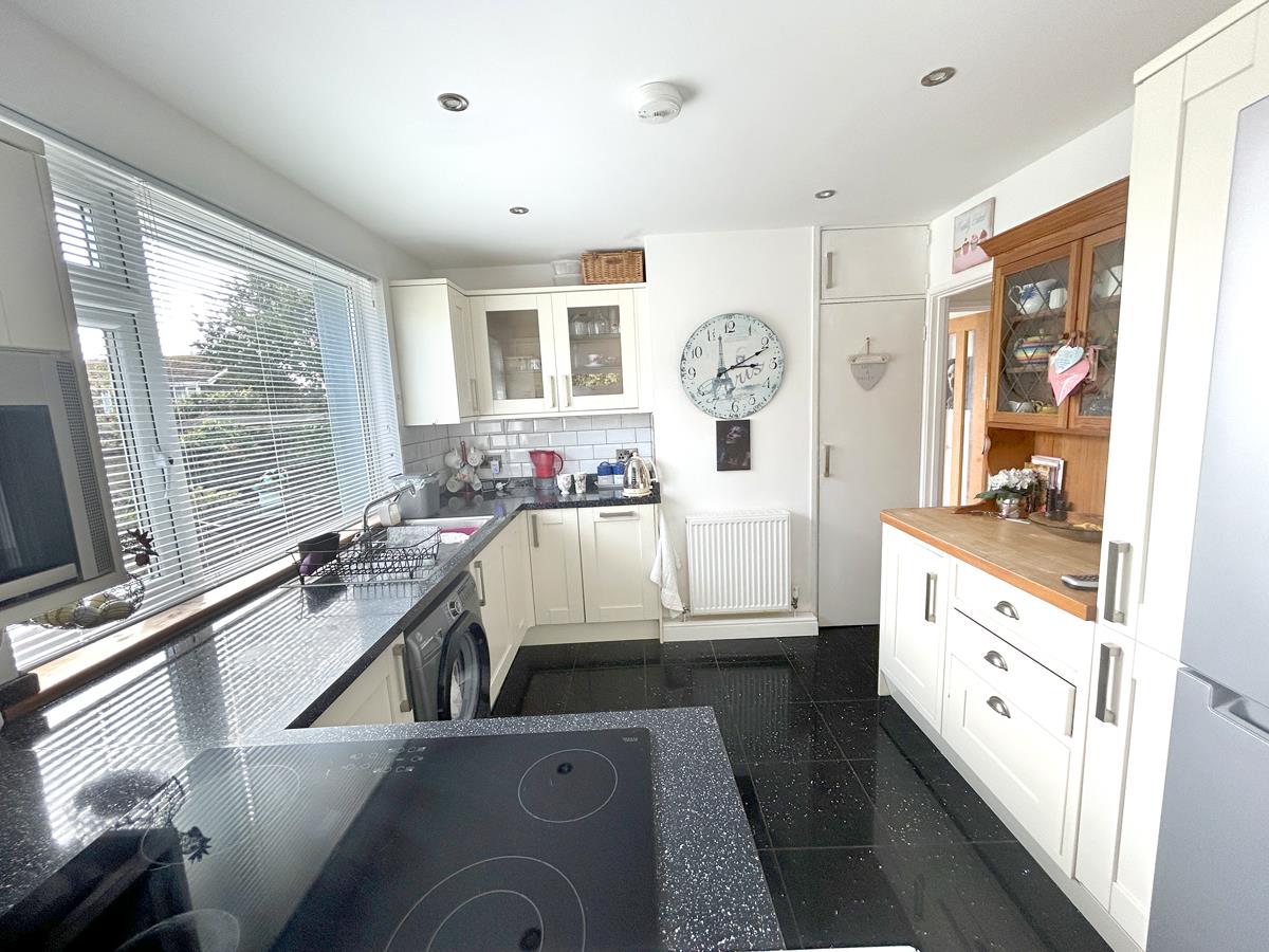 Gibbons Fields, Mullion, Helston