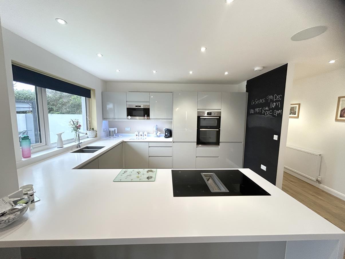 Trevingey Crescent, Redruth