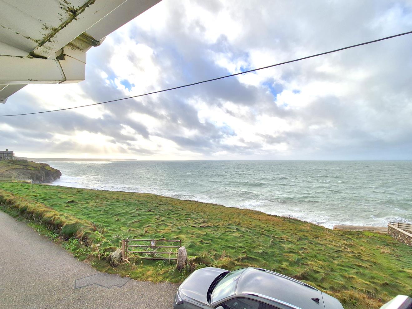 Loe Bar Road, Porthleven