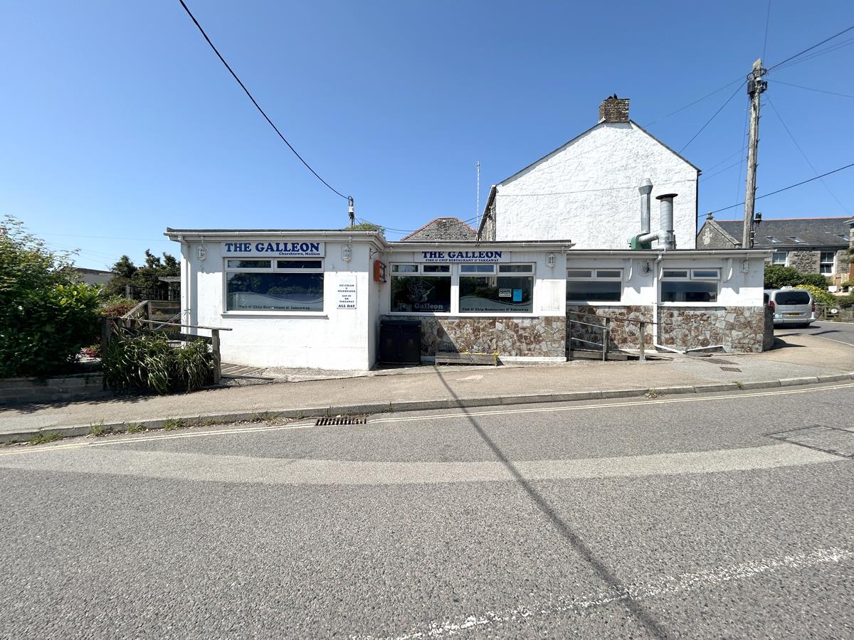 Churchtown, Mullion,