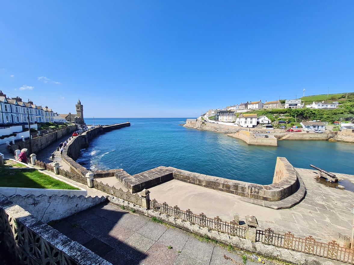 Bay View Terrace, Porthleven