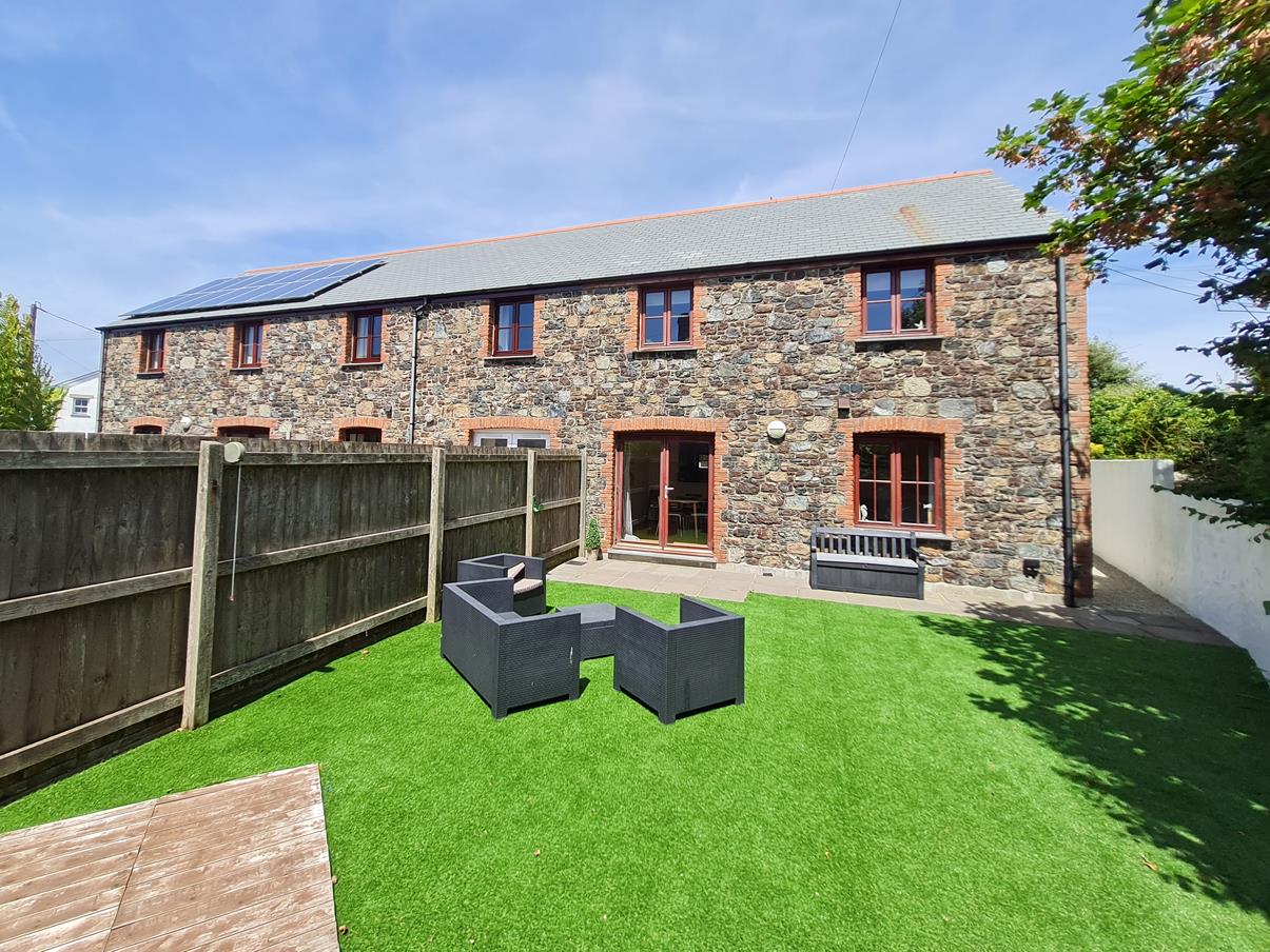 Telvyn Cottages, The Lizard