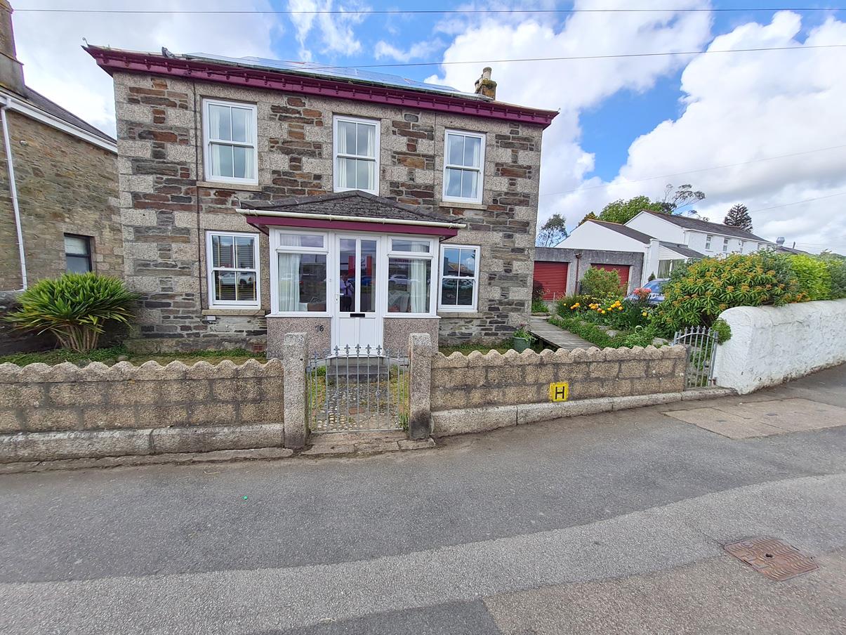 Godolphin Road, Helston