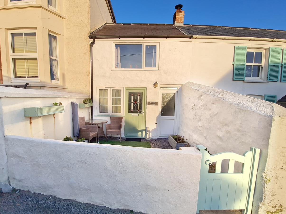 Loe Bar Road, Porthleven